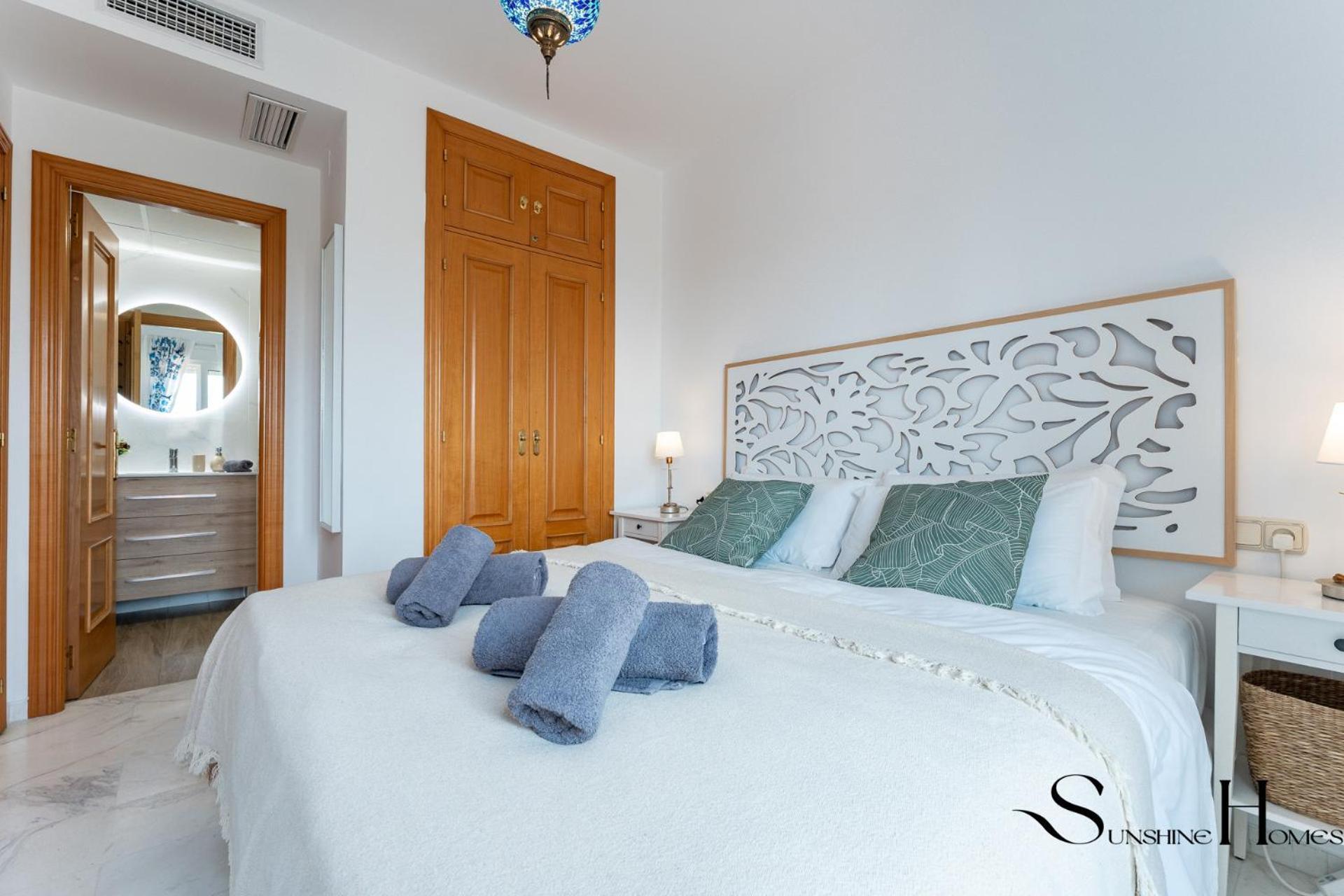 Apartment Amazing Sea And Golf Course View 2br, Parking Pool *